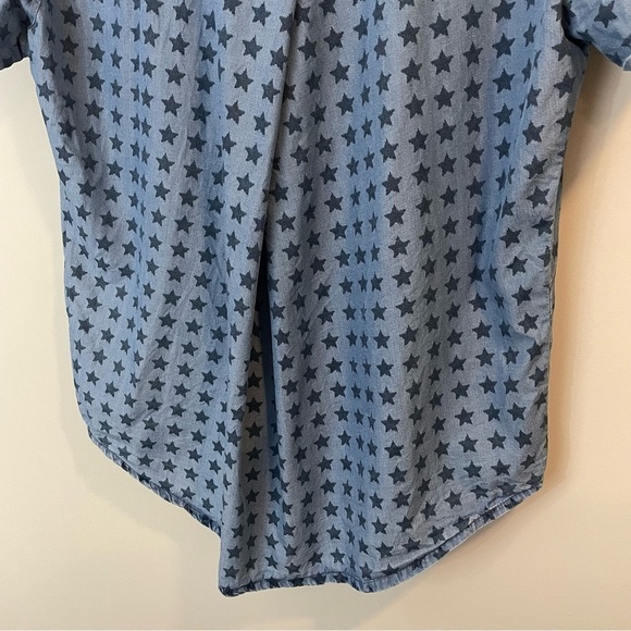Standard Grace Americana Chambray Top Womens L Blue Star Print Button Down Shirt - Picture 8 of 10